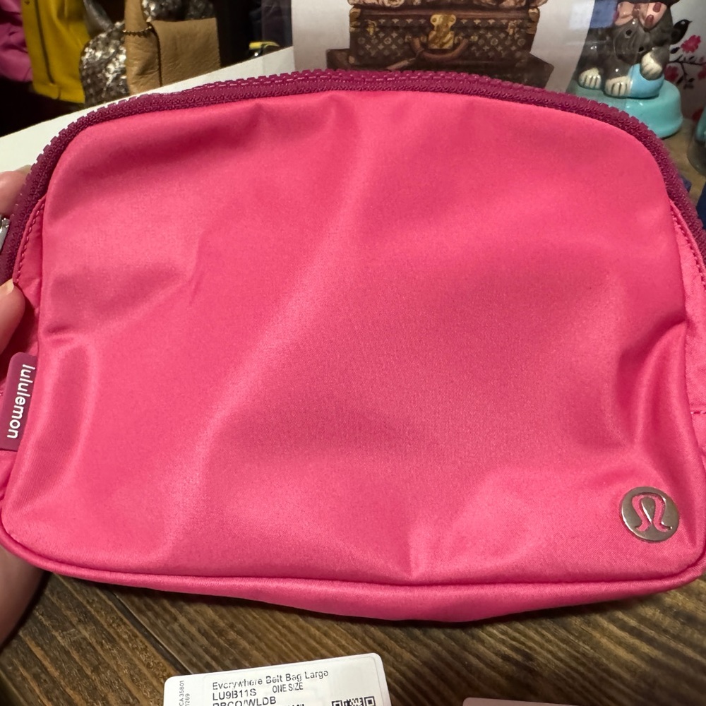 Beautiful Large 2L Belt Bag